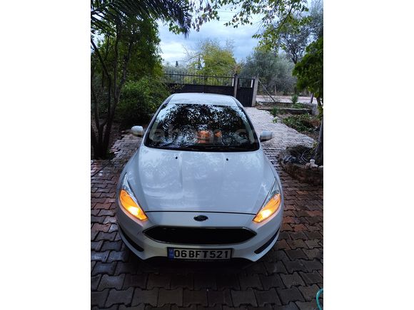 Sahibinden Ford Focus 1.6 TDCi Style 2015 Model 