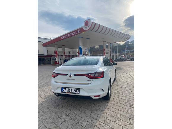 Sahibinden Renault Megane 1.5 dCi Touch 2016 Model 