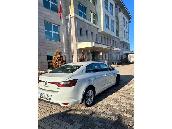 Sahibinden Renault Megane 1.5 dCi Touch 2016 Model 