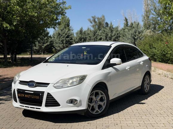 2013 MODEL TEK PARÇA BOYALI TEMİZZ AİLE ARACII