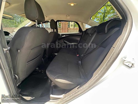 SUNA OTOMOTİV FOCUS DIZEL MANUL TERTEMİZ BAKIMLI