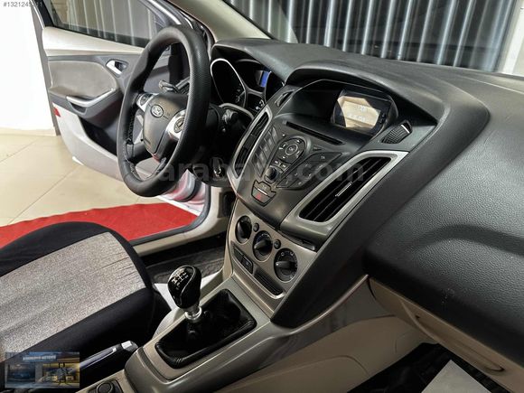 KARAKAYA'DAN 2013 FOCUS HATASIZ CAM GİBİ
