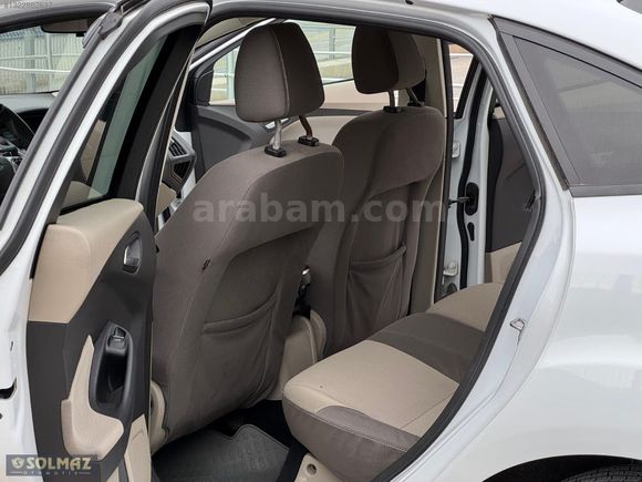 2014 FORD FOCUS TREND X 223 BİNDE