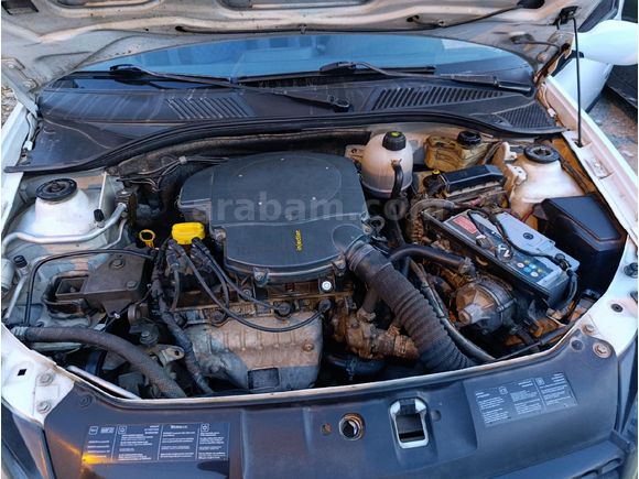 12 Yıllık Sahibinden Renault Clio 1.4 Authentique 2004 Model  Ç.CANT