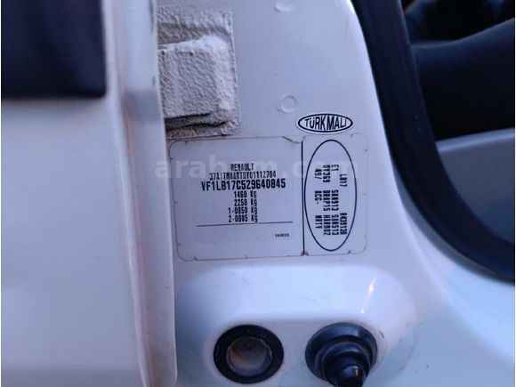 12 Yıllık Sahibinden Renault Clio 1.4 Authentique 2004 Model  Ç.CANT