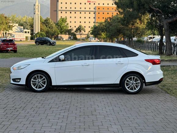 2016 FORD FOCUS TREND X
