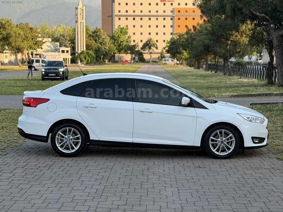 2016 FORD FOCUS TREND X