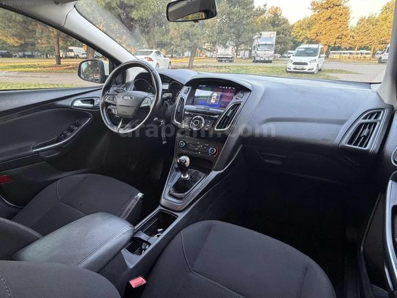 2016 FORD FOCUS TREND X