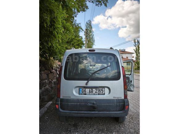 Sahibinden renault kangoo 1.5 2005 Model