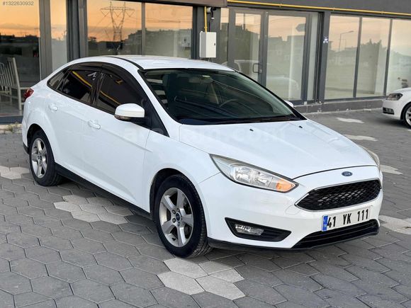 FORD FOCUS 1.6 TDCI TREND X MANUEL HATASIZ KAYITSIZ BAKIMLI