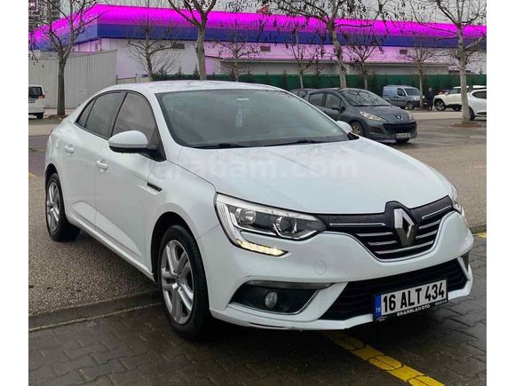 Memurdan temiz Megane