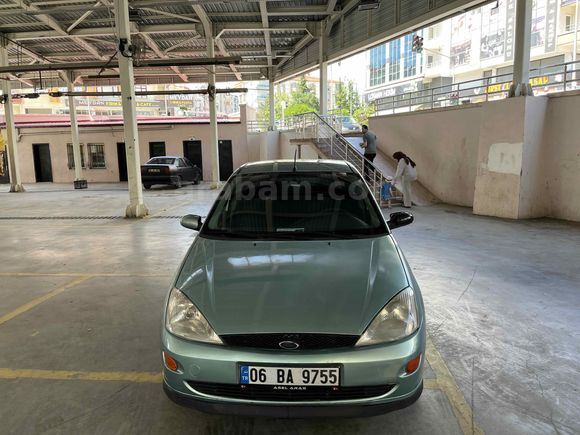 Sahibinden Ford Focus 1.6 Ambiente 2000 Model 
