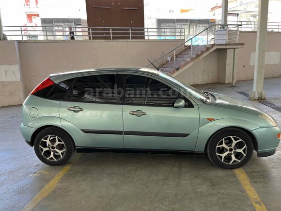 Sahibinden Ford Focus 1.6 Ambiente 2000 Model 