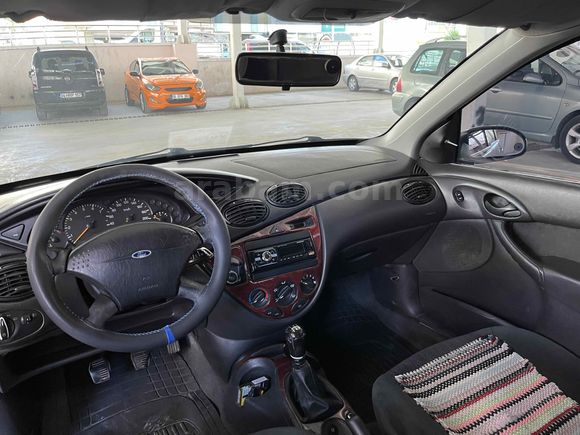 Sahibinden Ford Focus 1.6 Ambiente 2000 Model 