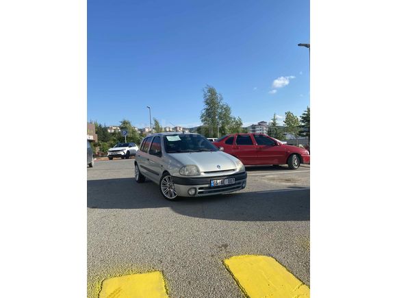 Sahibinden Renault Clio 1.4 RTA 2001 Model 