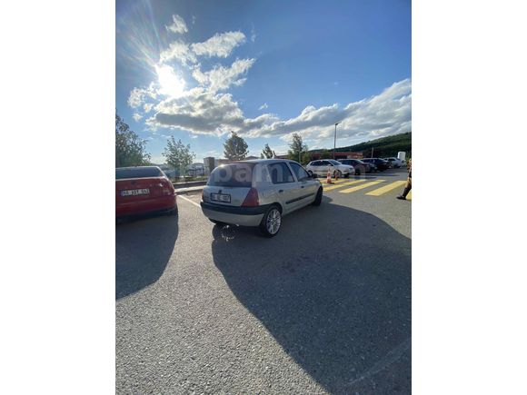 Sahibinden Renault Clio 1.4 RTA 2001 Model 