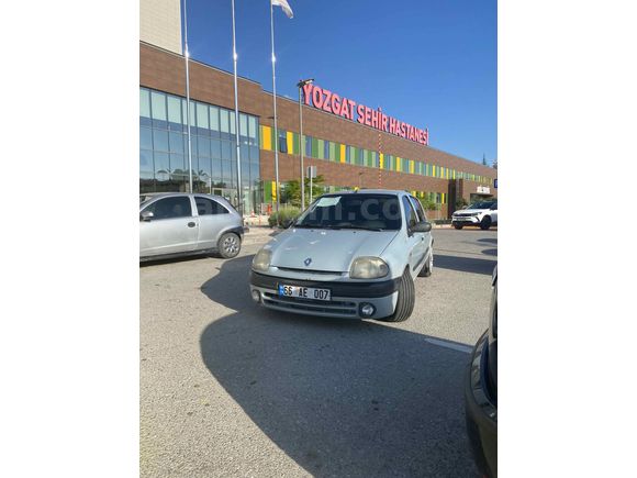 Sahibinden Renault Clio 1.4 RTA 2001 Model 