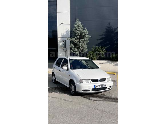     Tavan hariç temizlik boyalı• 108 Bin KM • Polo 1.4