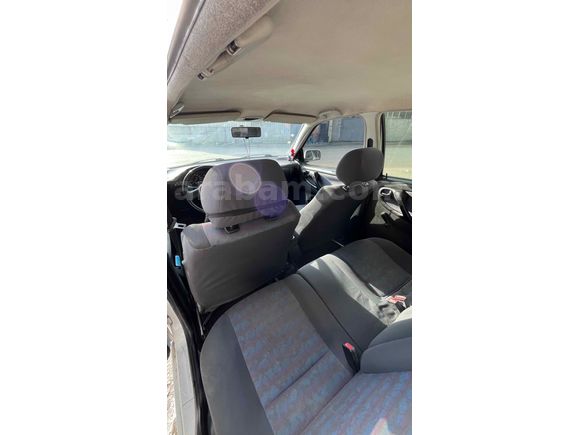     Tavan hariç temizlik boyalı• 108 Bin KM • Polo 1.4
