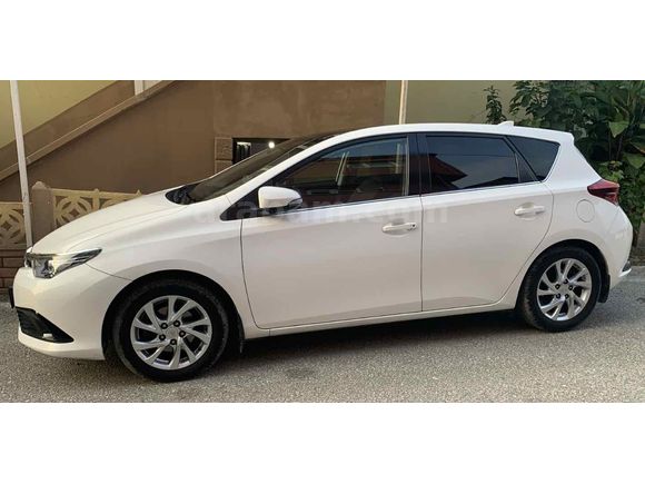 Sahibinden Toyota Auris 1.6 Advance Skypack 2016 Model 
