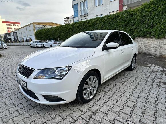 2015 MODEL DİZEL OTOMATİK DÜŞÜK ÇOK TEMİZ