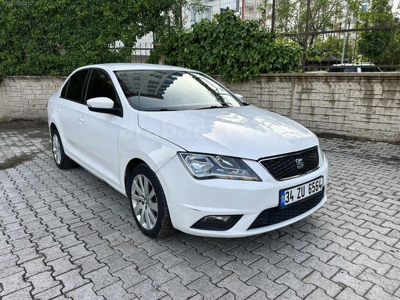 2015 MODEL DİZEL OTOMATİK DÜŞÜK ÇOK TEMİZ