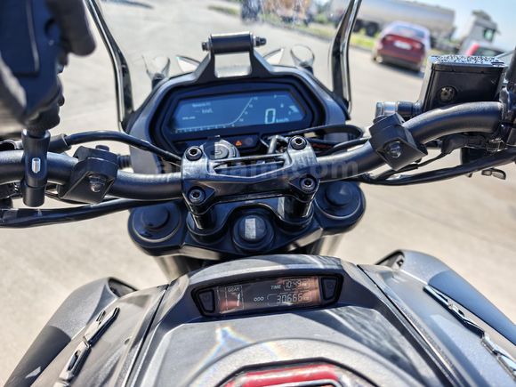 2022 model hasar kayıtsız Bajaj Dominar D 400