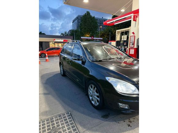 Sahibinden Hyundai i30 1.6 CRDi Mode 2010 Model 