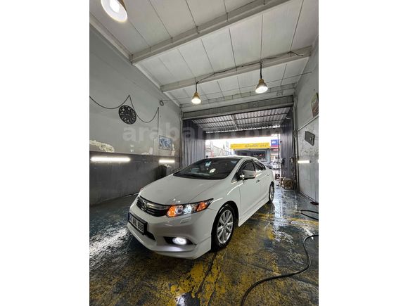 Sahibinden Honda Civic 1.6i VTEC Eco Elegance 2012 Model 