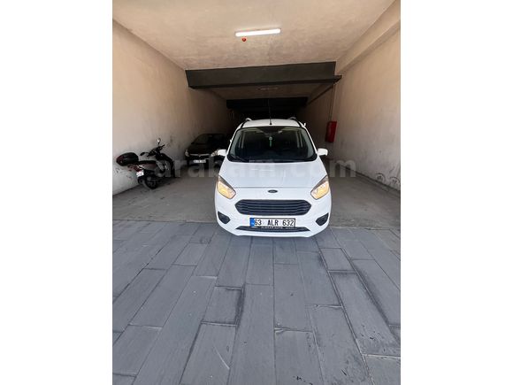 Sahibinden Ford Tourneo Courier 1.5 TDCi Titanium Plus 2020 Model 