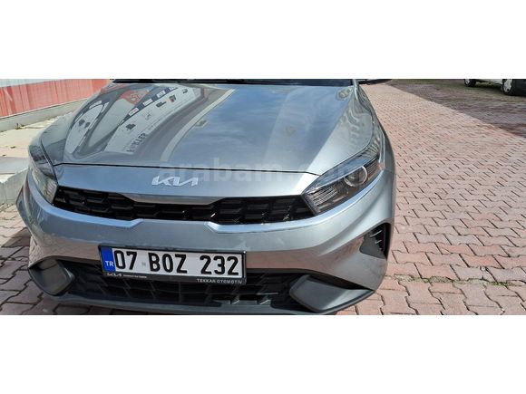 GARANTİLİ FULL SERVİS BAKIMLI 30930KM 2023
