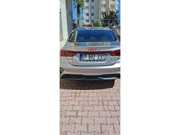GARANTİLİ FULL SERVİS BAKIMLI 30930KM 2023