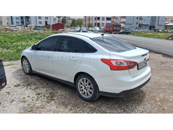 Sahibinden Ford Focus 1.6 TDCi Trend 2012 Model