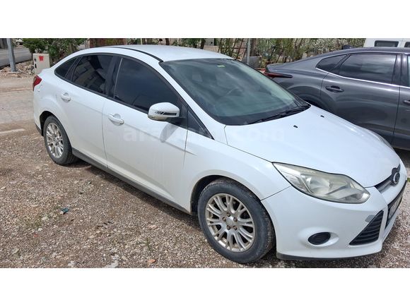 Sahibinden Ford Focus 1.6 TDCi Trend 2012 Model