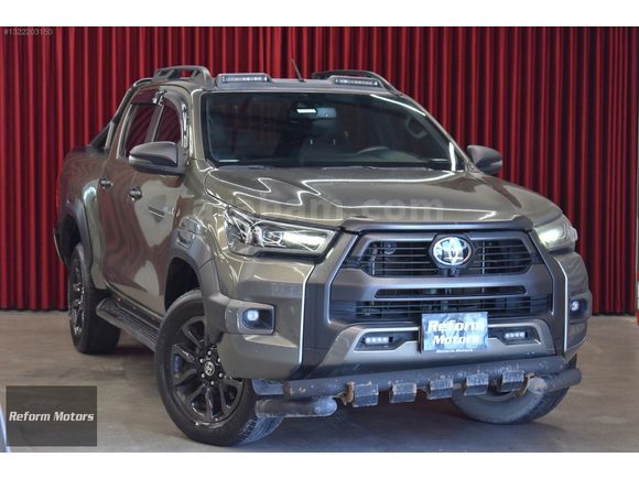 REFORM MOTORS 2022 HİLUX 2.4 4X4 INVINCIBLE "JBL+360K+ISITMA"