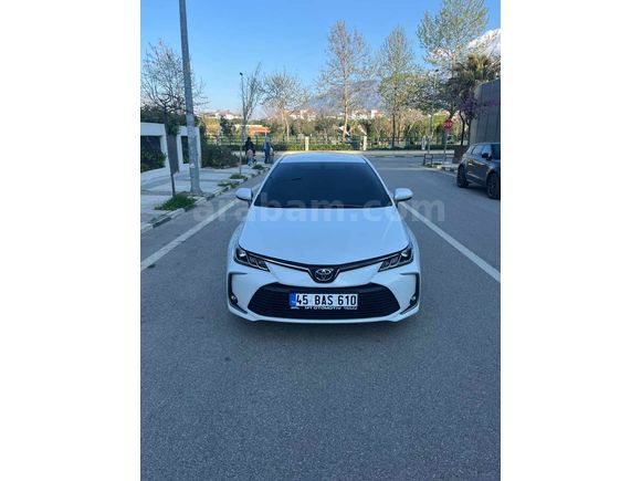 Sahibinden Toyota Corolla 1.5 Dream 2022 Model 
