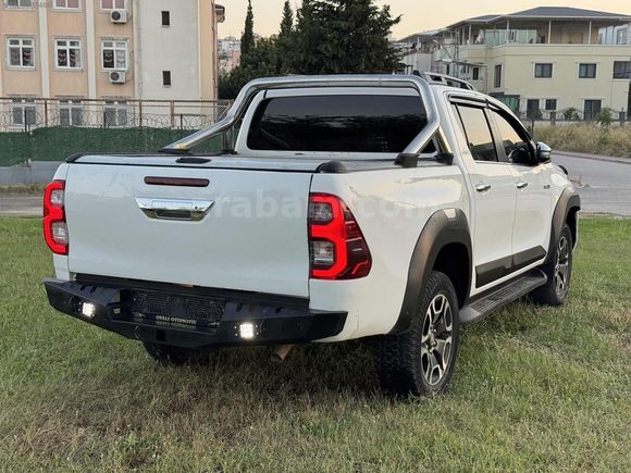HİLUX FULL DONANIM AKSESUARLI HATASIZ.!