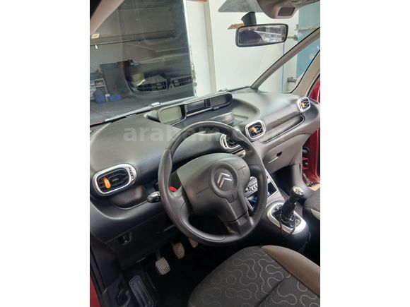 Sahibinden Citroen C3 Picasso 1.4 SX 2010 Model