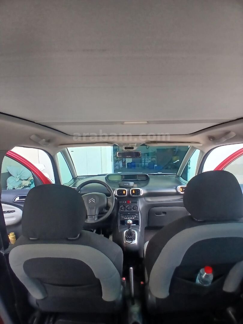 Sahibinden Citroen C3 Picasso 1.4 SX 2010 Model Amasya 115.000 km Kırmızı 3