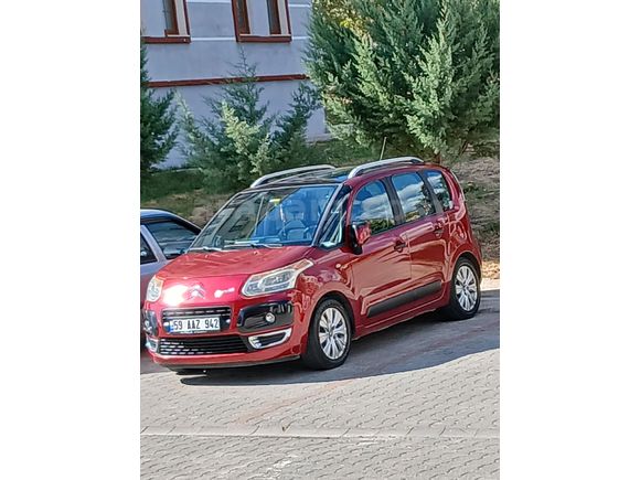 Sahibinden Citroen C3 Picasso 1.4 SX 2010 Model