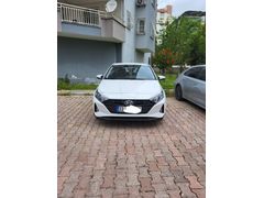 Sahibinden Hyundai i20 1.4 MPI Style 2021 Model