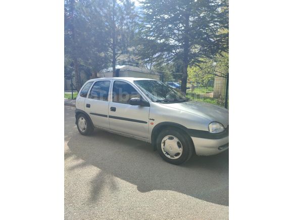 hatasız tek parça lokal boya bakımlı Model