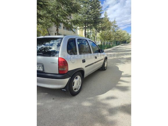 hatasız tek parça lokal boya bakımlı Model