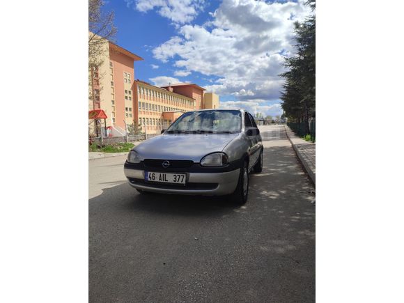 hatasız tek parça lokal boya bakımlı Model