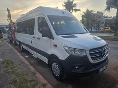 Galeriden Mercedes - Benz Sprinter 516 2020 model alman paket 516 ekstra uzun 19+1CDI Antalya