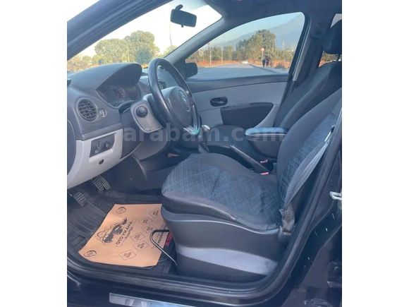 Sahibinden Renault Clio 1.4 Authentique 2006 Model