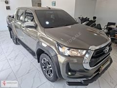 2022 MODEL TOYOTA HİLUX 4×2 ADVENTURE OTOMATİK ORJİNAL BOYASIZ