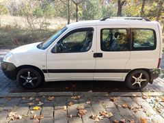Sahibinden Peugeot Partner 1.4 LPG& Benzin 2005 Model  251500 km Beyaz