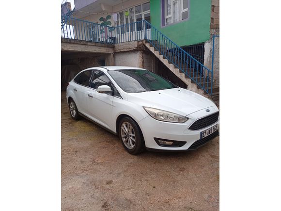 Sahibinden Ford Focus 1.5 TDCi Trend X 2015 Model