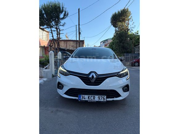 Sahibinden Renault Clio 1.0 TCe Icon 2023 Model 